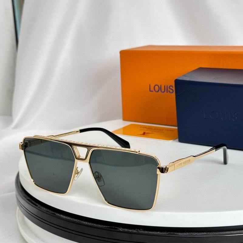 LV Sunglasses 1049